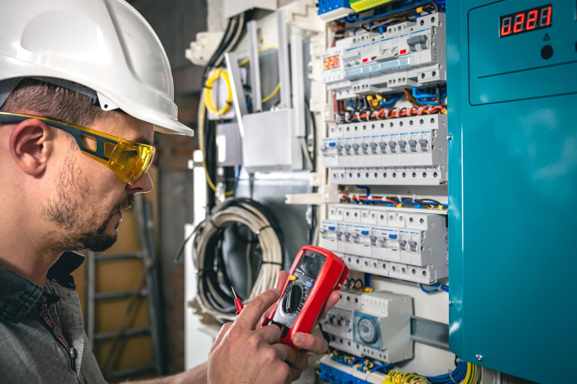 Travaux d’électricité à Saint-Raphaël